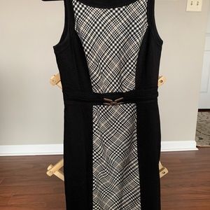 Fitted sheath dress